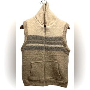Vintage Amazing 100% Wool Sweater Vest From Caldwell For TipTop Sz S Zip front